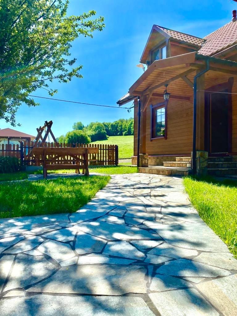 Chata nad Roztokami Baligród Kültér fotó